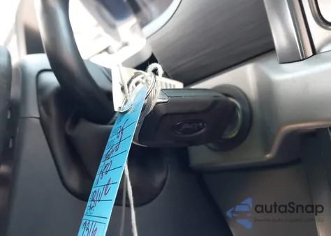 2025 Ford F-150 Xl из США, поврежденный, VIN 1FTMF1L54SKD38330